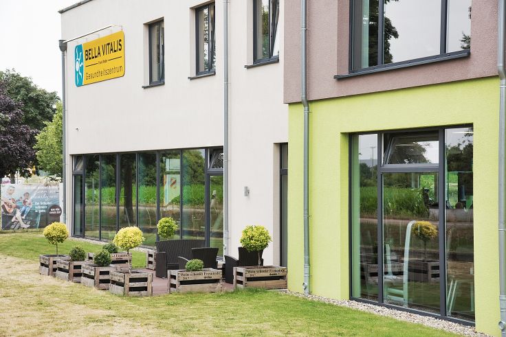 reha-aktiv-pfalz-rehasportzentrum-offenbach-queich-front